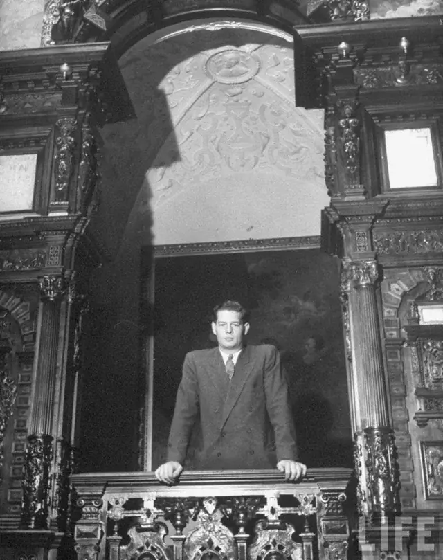The Enigmatic Reign of King Mihai I of Romania: Unfolding the History from the Palace Balcony, 1940-1947