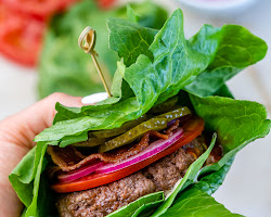 Lettuce-wrapped burger with toothpick